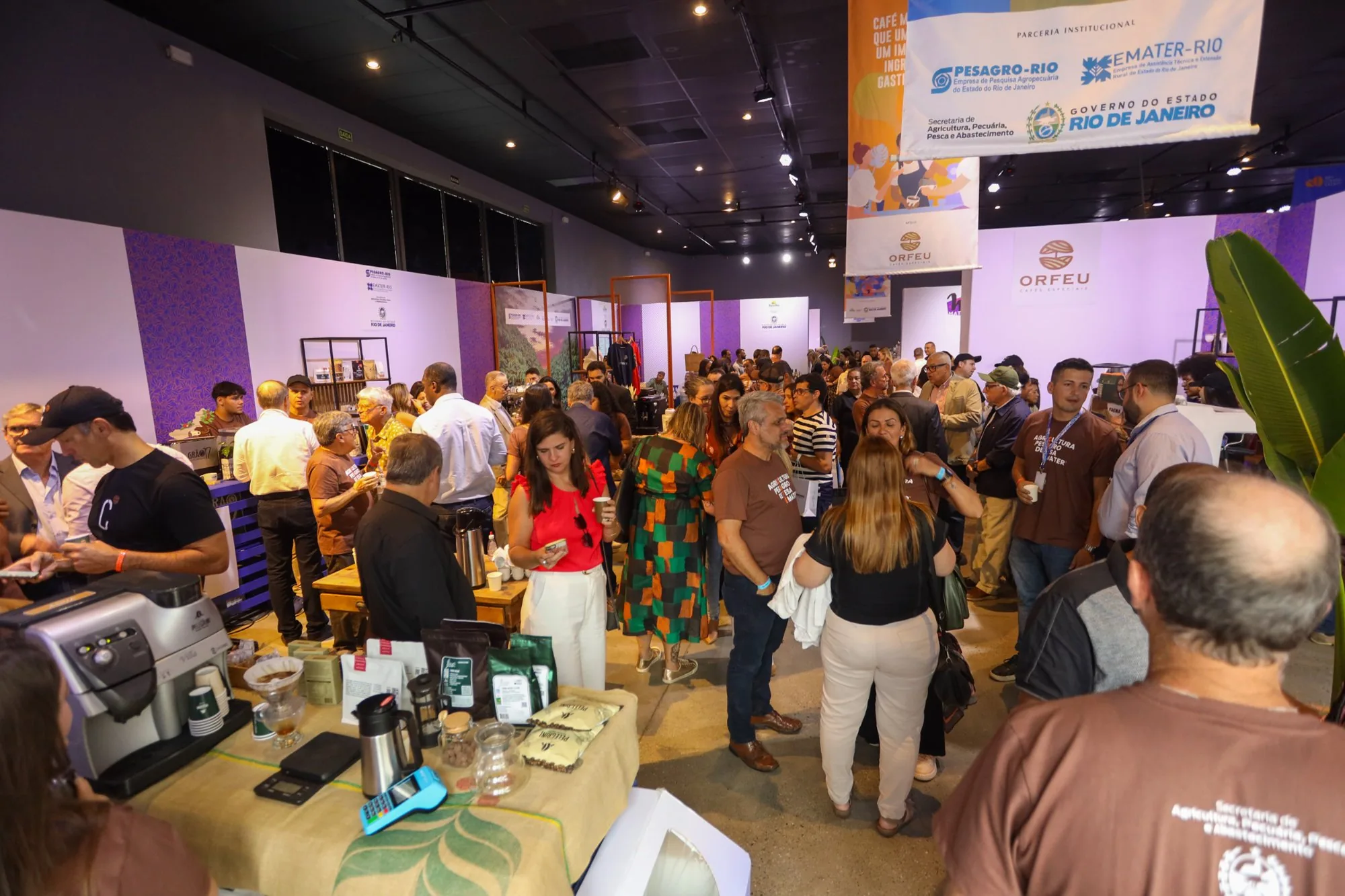 Feira de exposição no EXC Rio